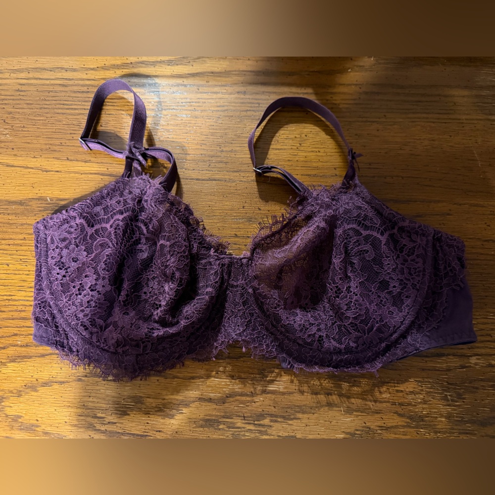 Elegant Lace Underwire Bra - Purple